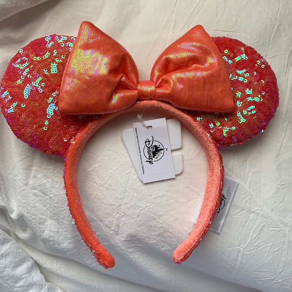 Disney Mickey Ears NWT